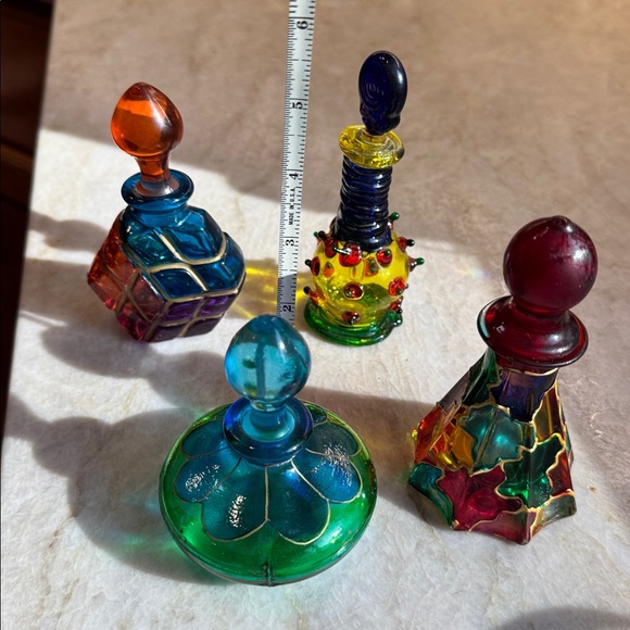 Set of 4 Vintage Colorful Glass Decorative Glass Bottles - Picture 6 of 8